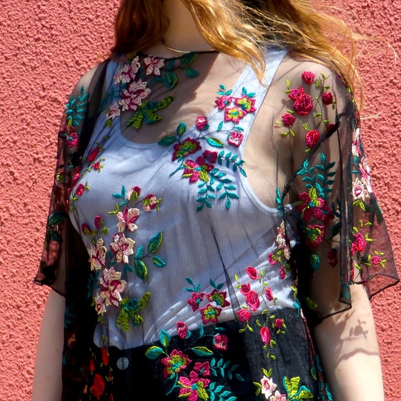 Embroided top - Picture 1 of 5